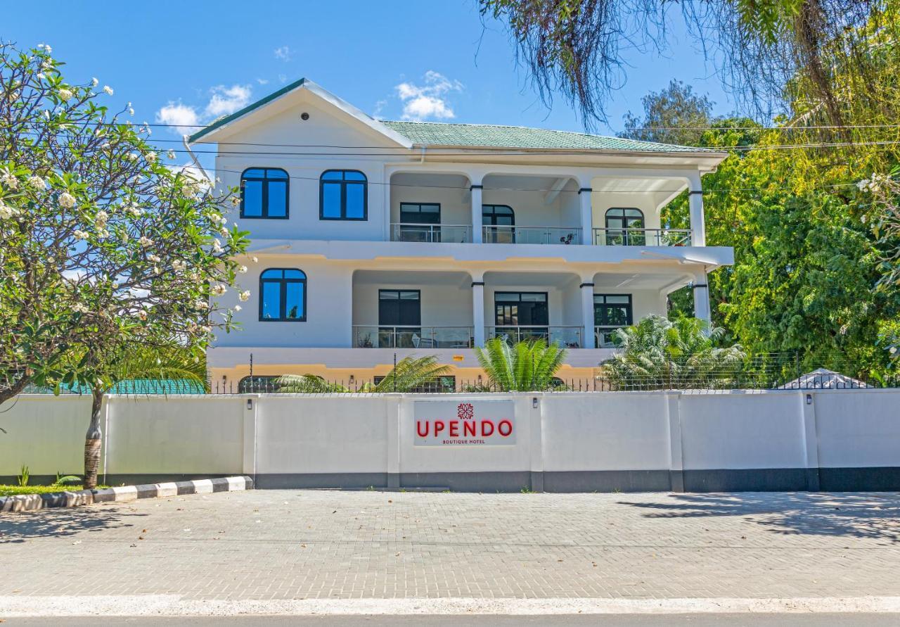 Upendo Boutique Hotel, Dar Es Salaam Buitenkant foto