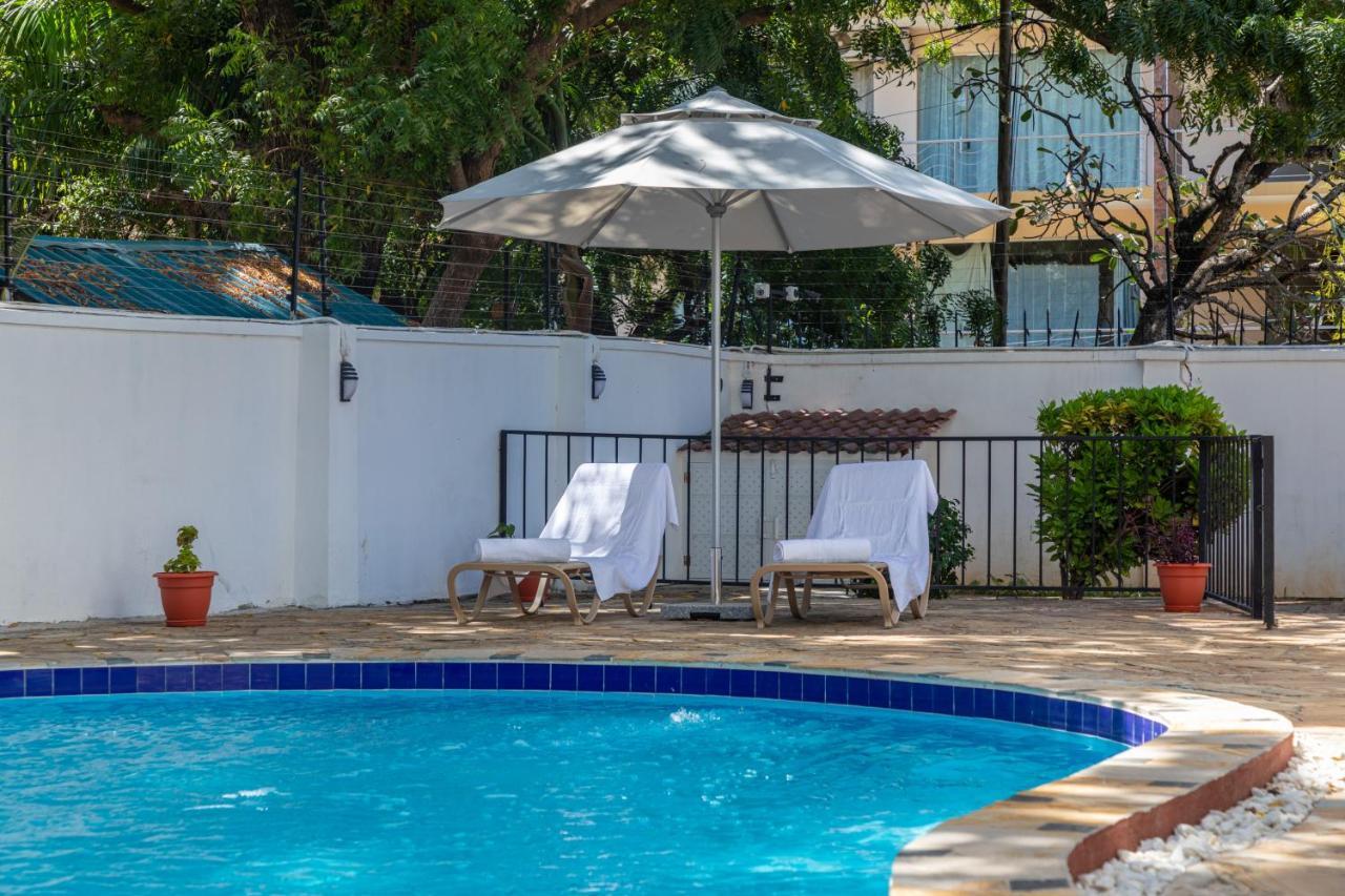 Upendo Boutique Hotel, Dar Es Salaam Buitenkant foto
